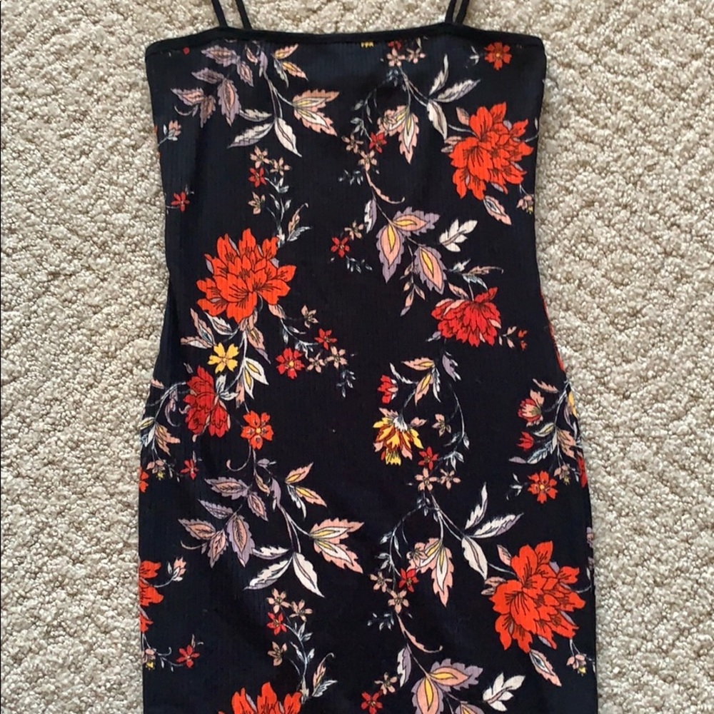 Forever 21 Floral Bodycon Dress Sz S